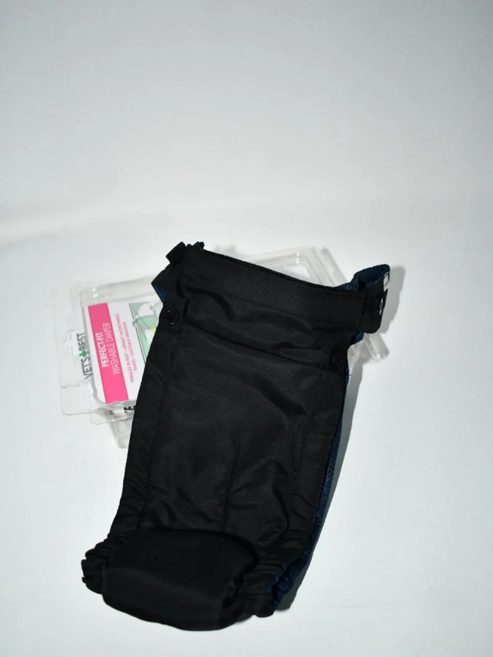 Vet's Best Perfect Fit Washable Female Dog Diaper, L/XL, Black, 20-35